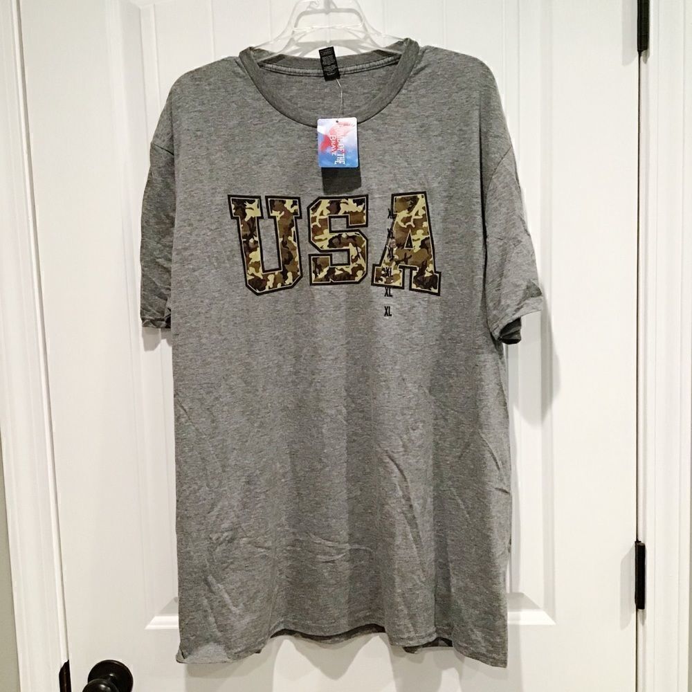 - 🌺3 FOR $20🌺 - NWT Men’s Anvil USA Camouflage T Shirt XL